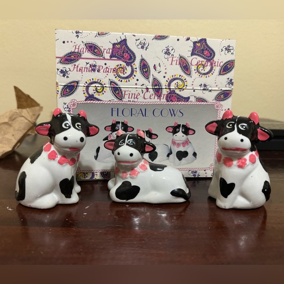 Ceramic Cow Figurine Trio Set of 3 in Box - Picture 2 of 7